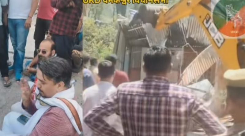 जब खाता नंबर 16 के अंदर खसरा नंबर  1405 हैं हीं नहीं तो ये ठेका कैसे खुल रखा हैं गरुड़चट्टी में